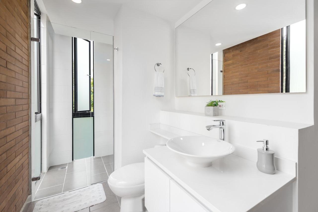 Super Apartamento En Laureles Медельин Экстерьер фото